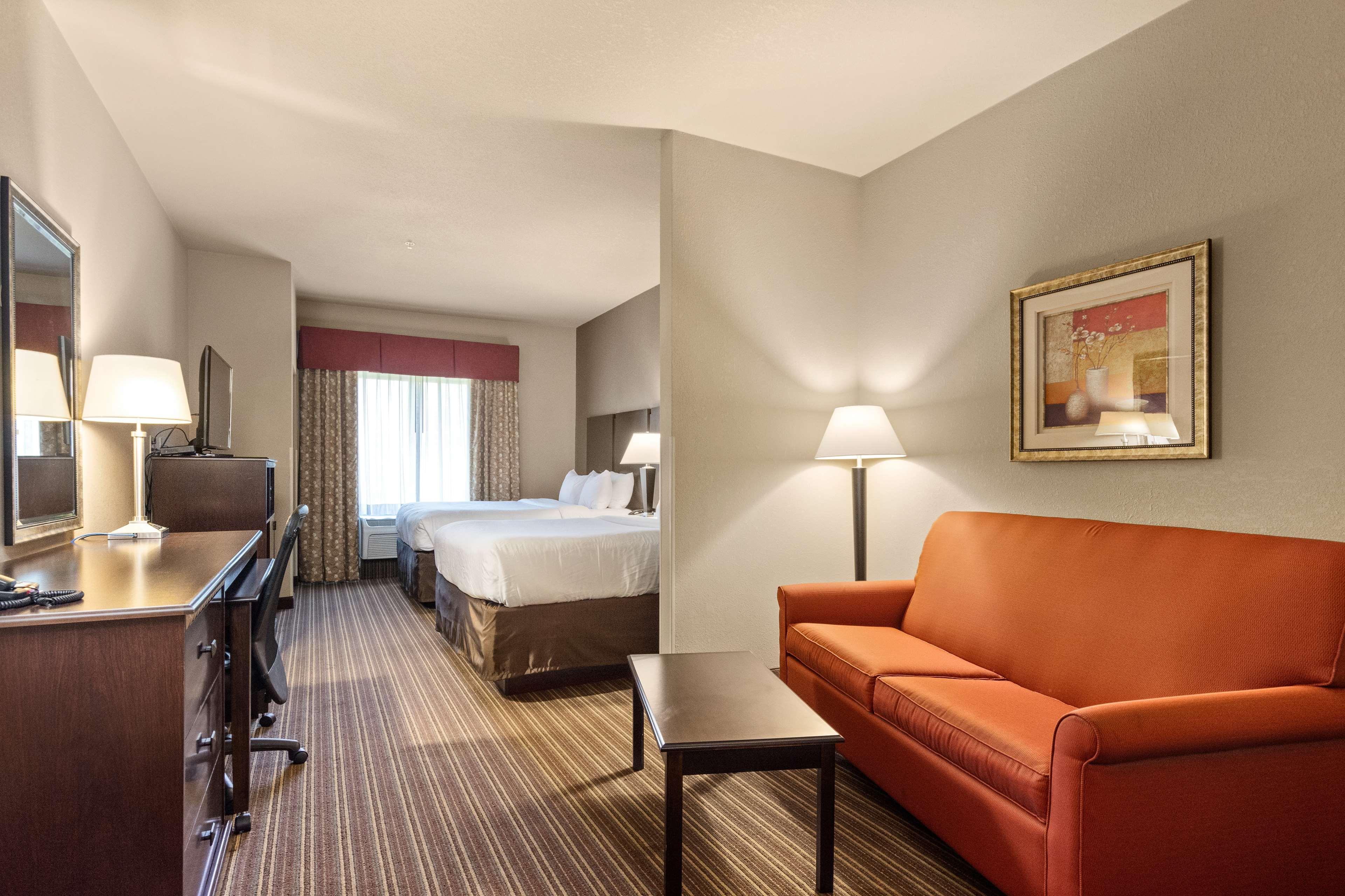 Surestay Plus Hotel By Best Western Portland Route 52 West Екстериор снимка